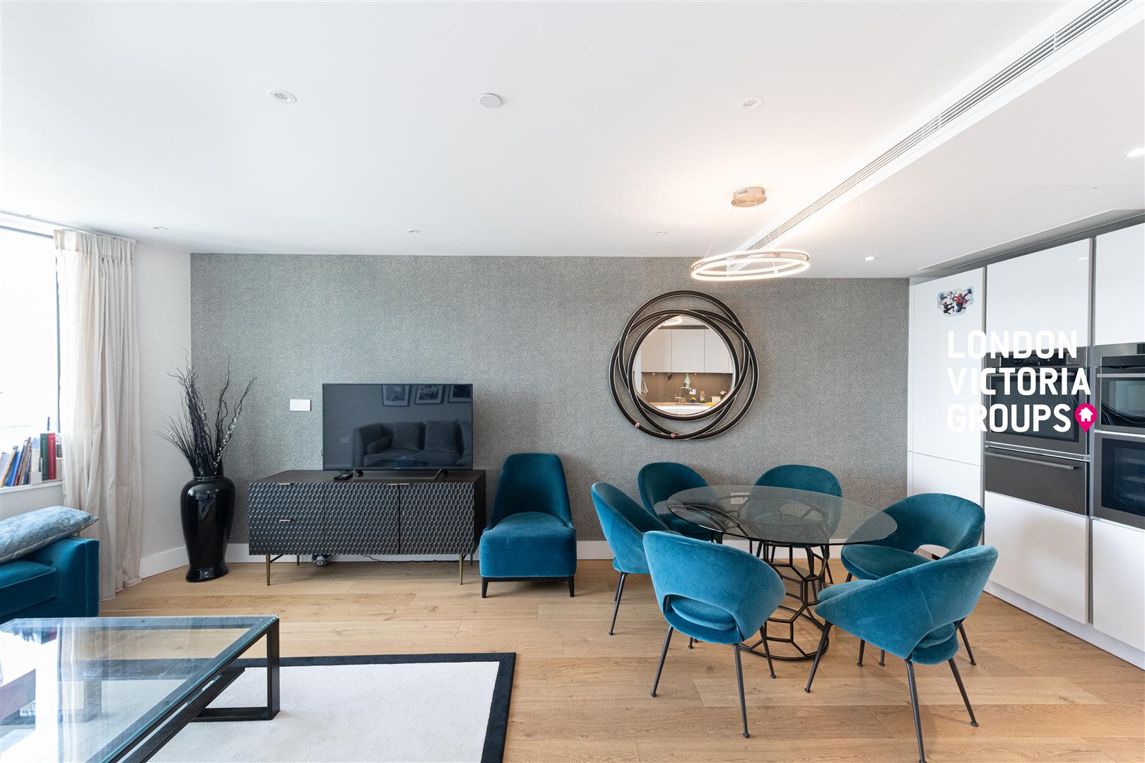 3 bed property in Lombard Wharf, 12 Lombard Road, London